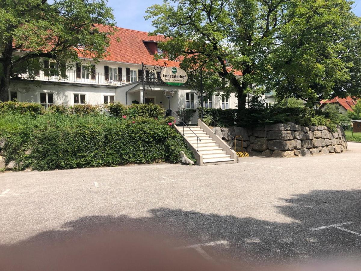 ホテル Ennstalerhof Grossraming エクステリア 写真