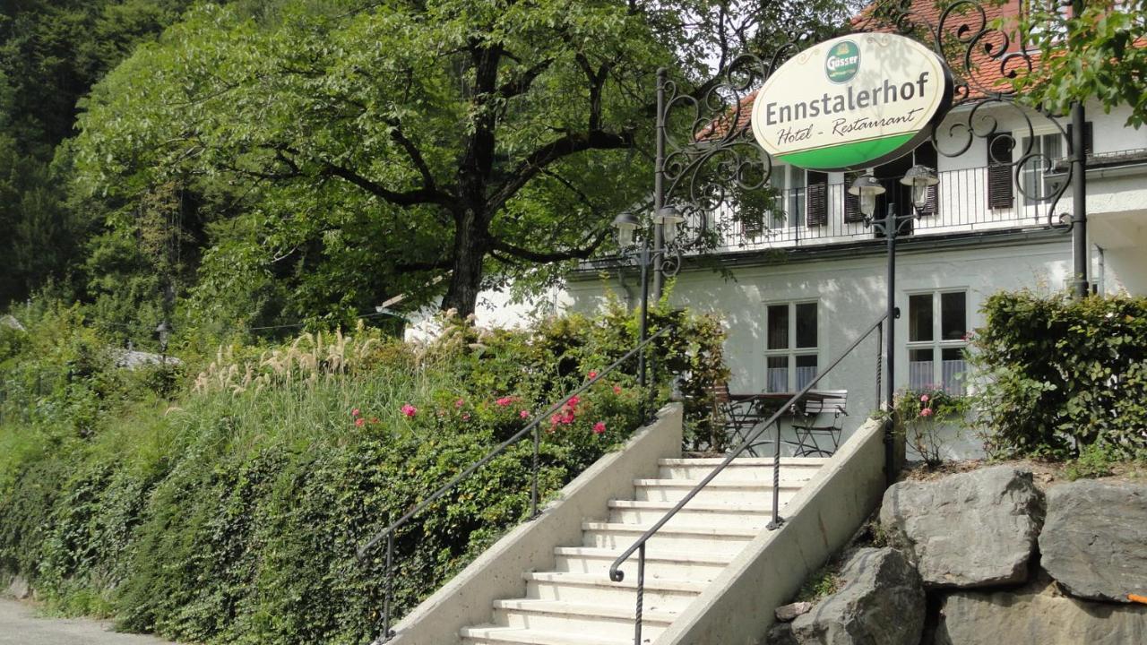 ホテル Ennstalerhof Grossraming エクステリア 写真